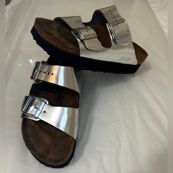 Birkenstock Shoes - Chrome Silver Metallic Birkenstocks